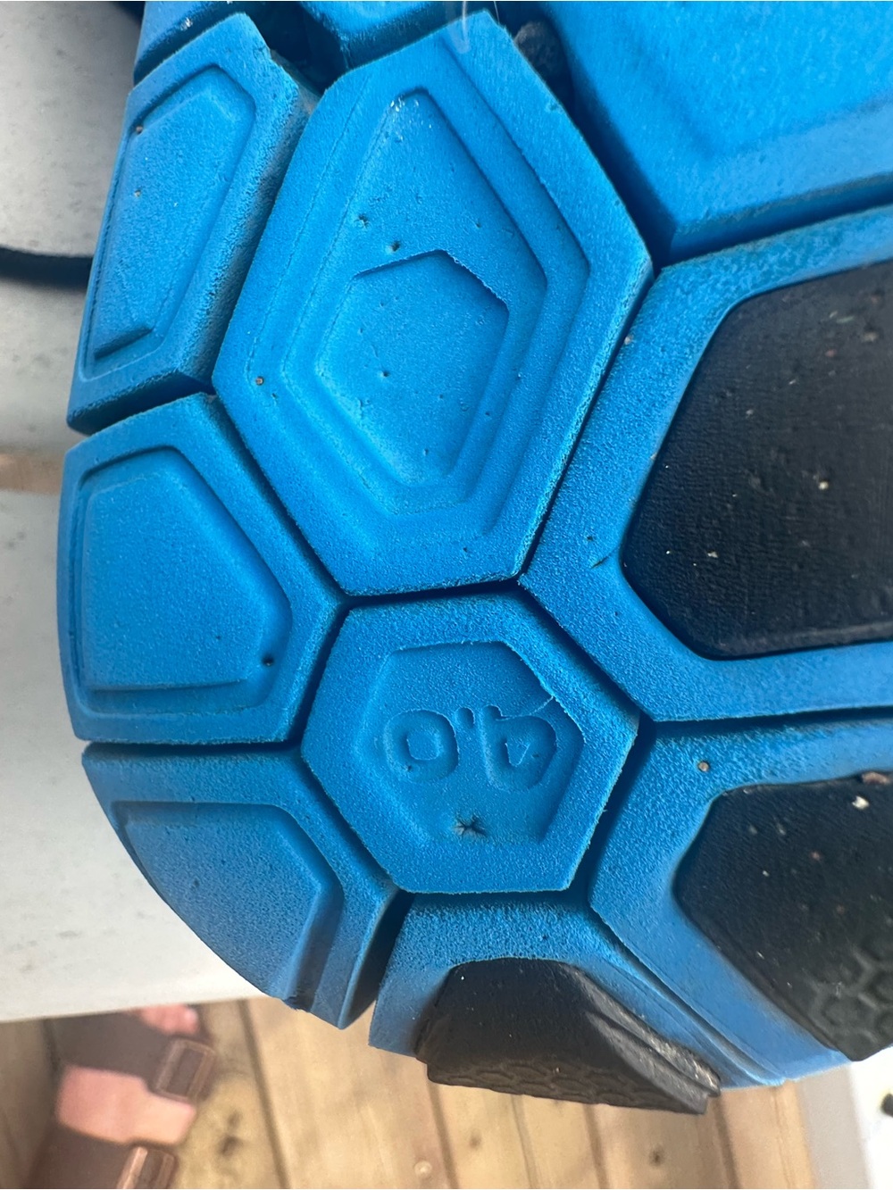 Nike Black & Blue flyknit. NO INSOLES - Picture 7 of 7